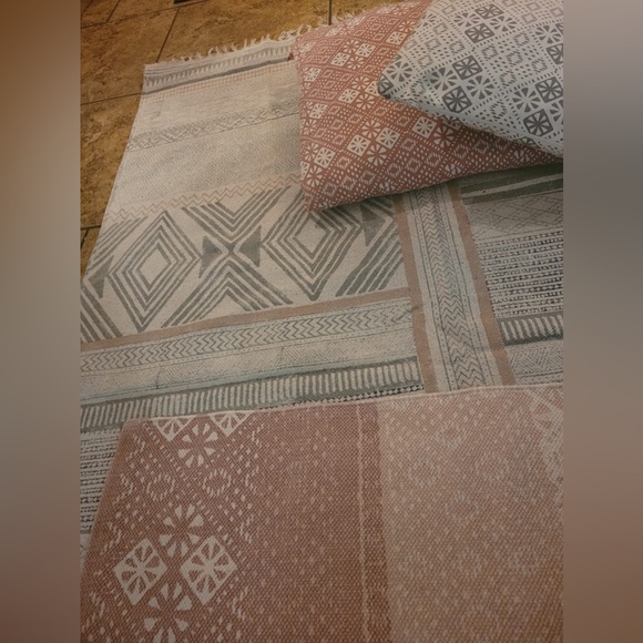 Home Set - Picture 8 of 16